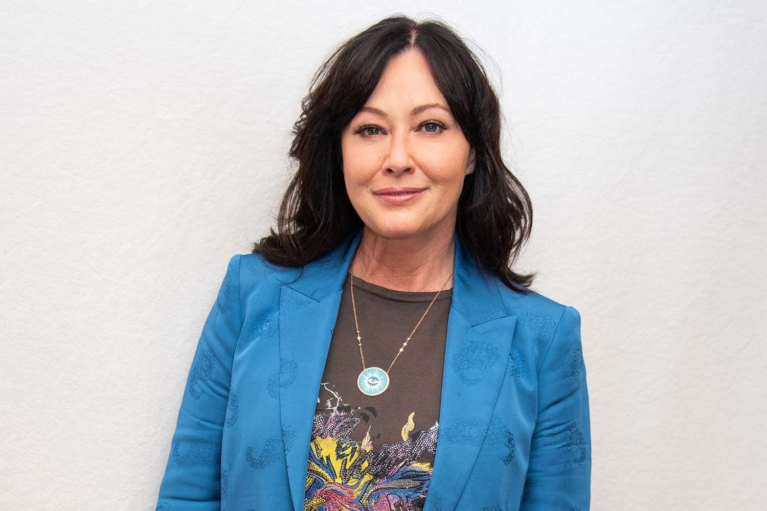 Shannen Doherty Reflects on Letting Go of Possessions amid Cancer Journey