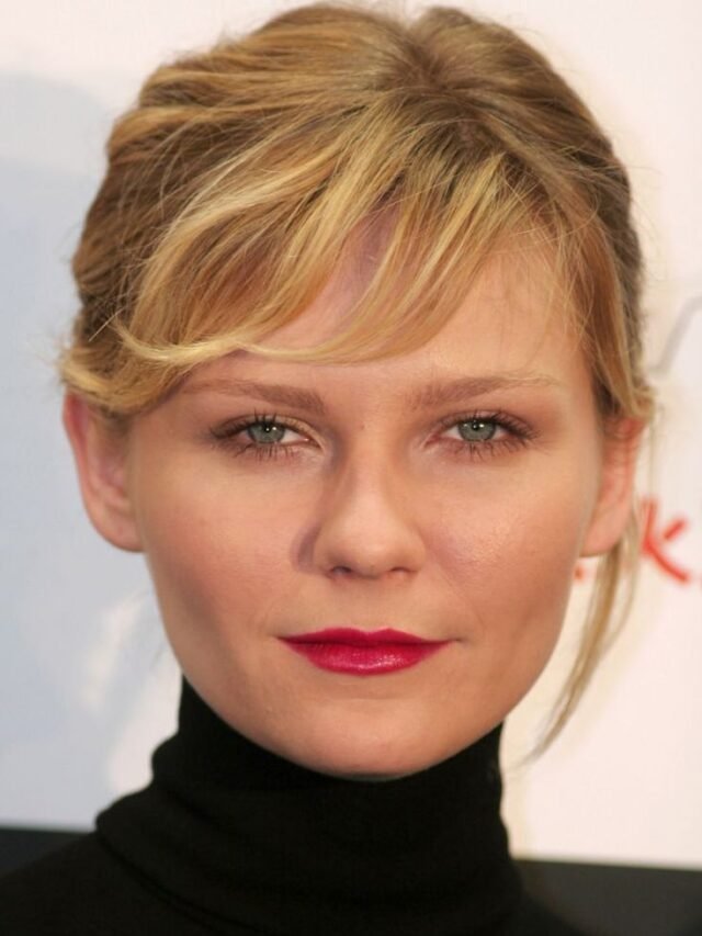 Kirsten Dunst on Why She Dispels Hollywood Beauty Standards